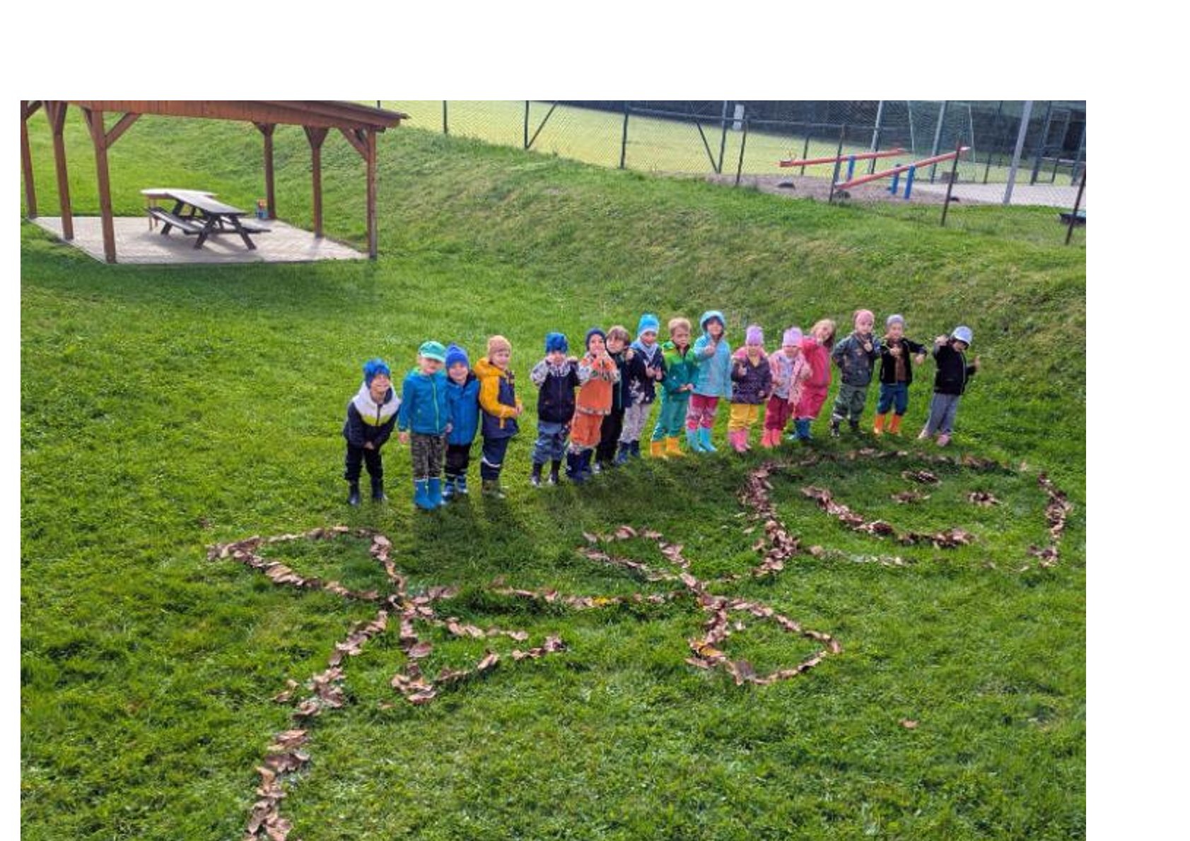 Land art - Netradiční zahájení drakiády